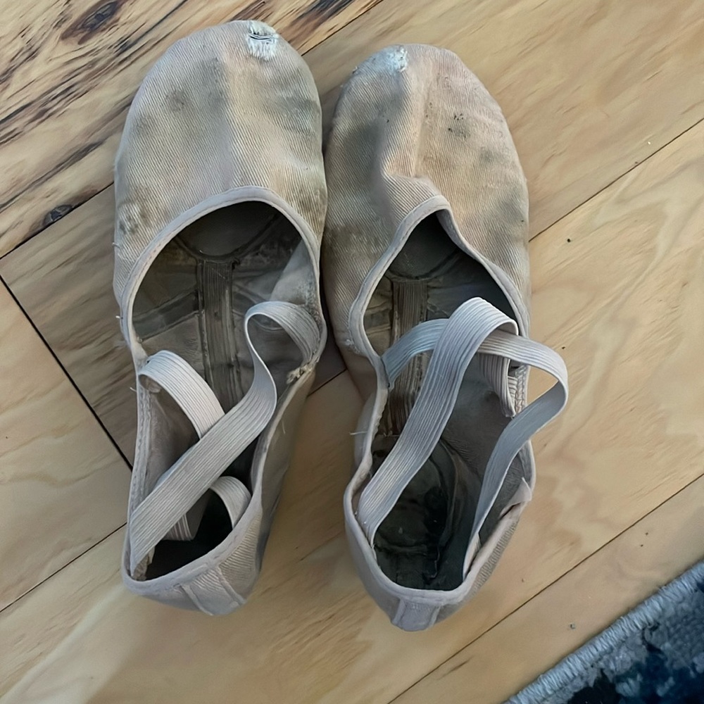 Used Bloch ballet flats